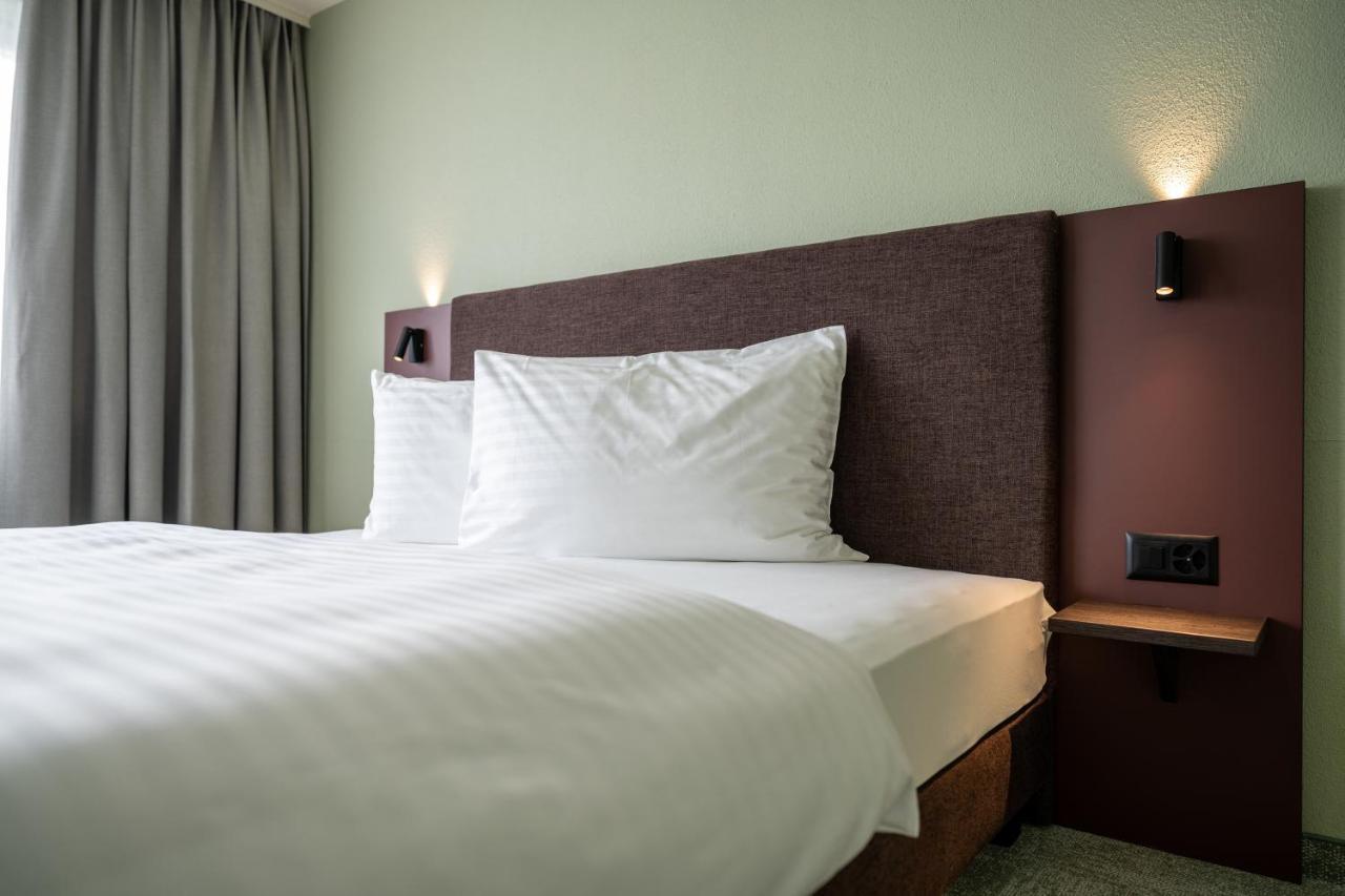 B-Smart Hotel Schoenenwerd 阿劳 外观 照片