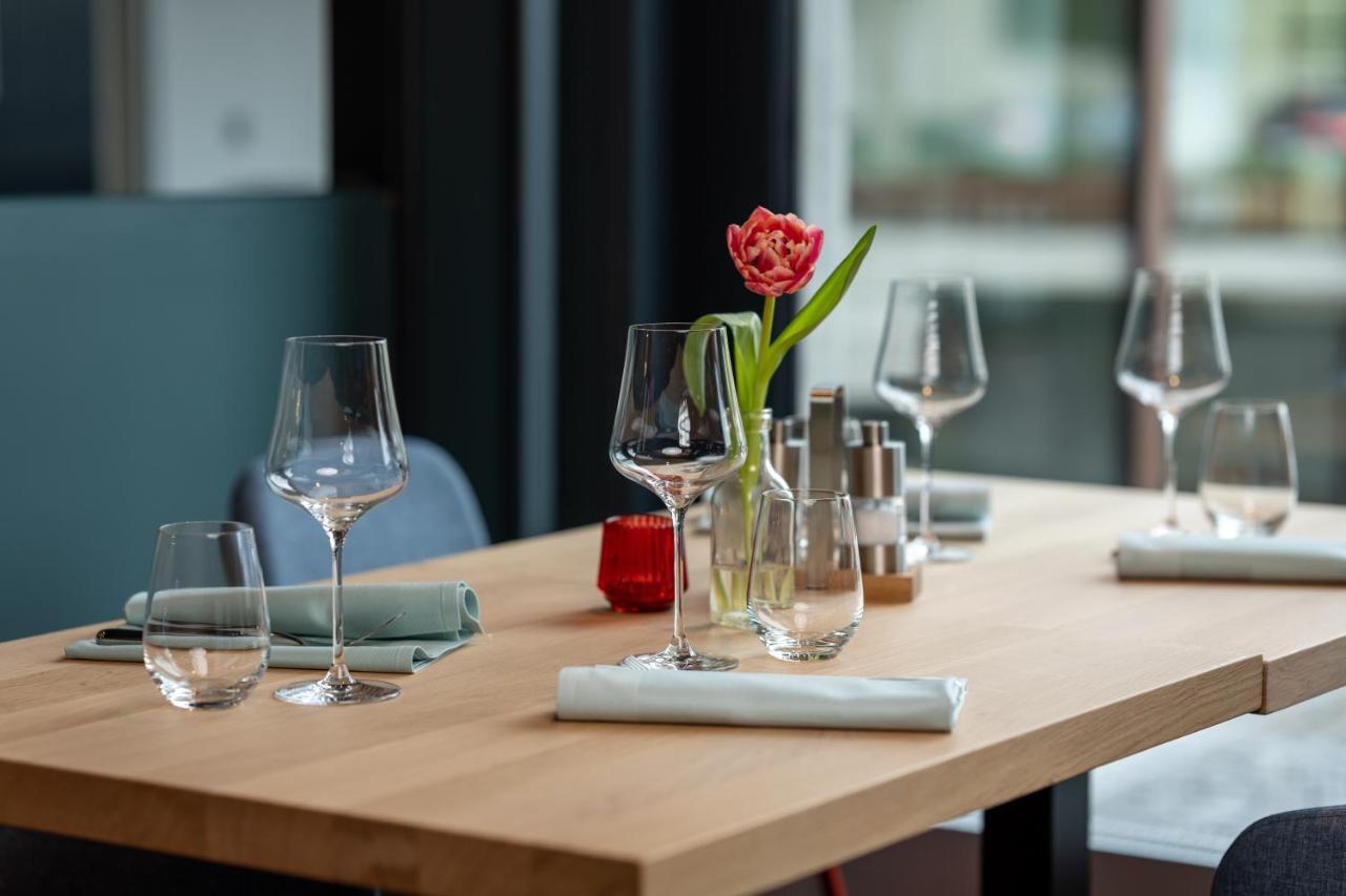 B-Smart Hotel Schoenenwerd 阿劳 外观 照片